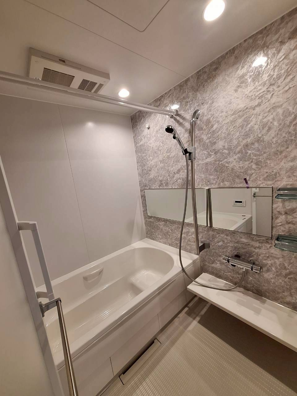 Ｉｓｔａｎａ　Ｋａｓｈｉｗａの浴室|★バスルーム★