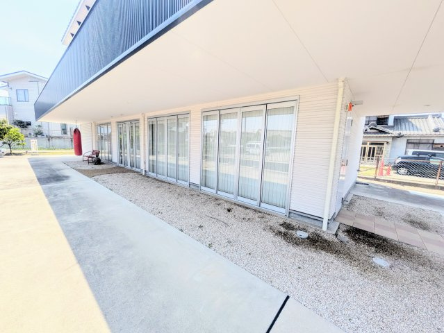 知立市新林町貸店舗の外観パース