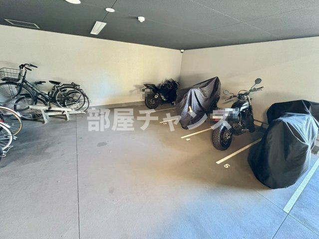 S-RESIDENCE熱田Ⅱの駐車場