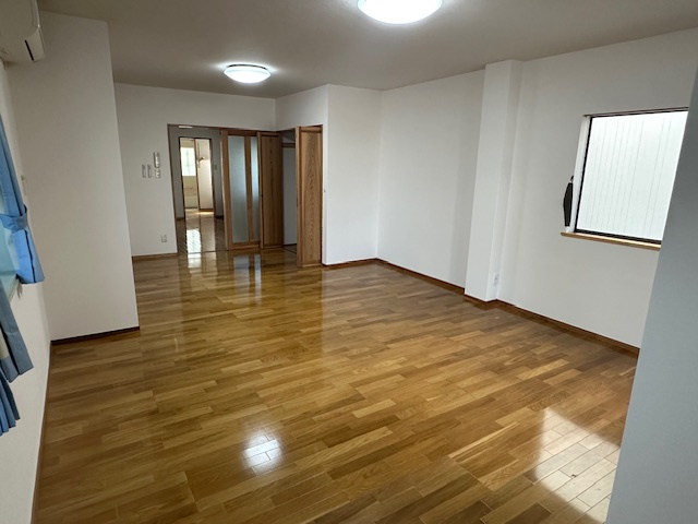 ケンズハウスの居間・リビング