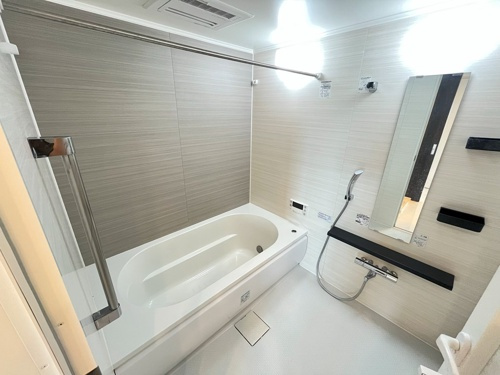 熊本市中央区水前寺公園の賃貸マンションの浴室