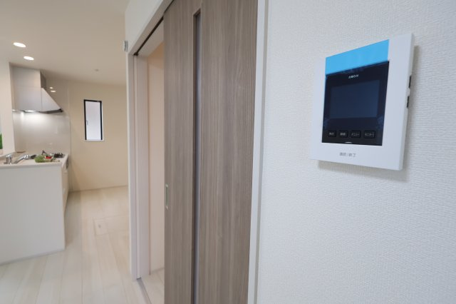 《仲介手数料無料》上尾市大字原市4001-16(全1戸)新築一戸建てハートフルタウンのセキュリティ|撮影日 2025年10月28日 15:50 曇り