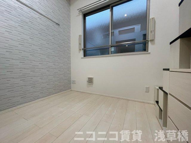 ハーモニーテラス日ノ出町のバルコニー