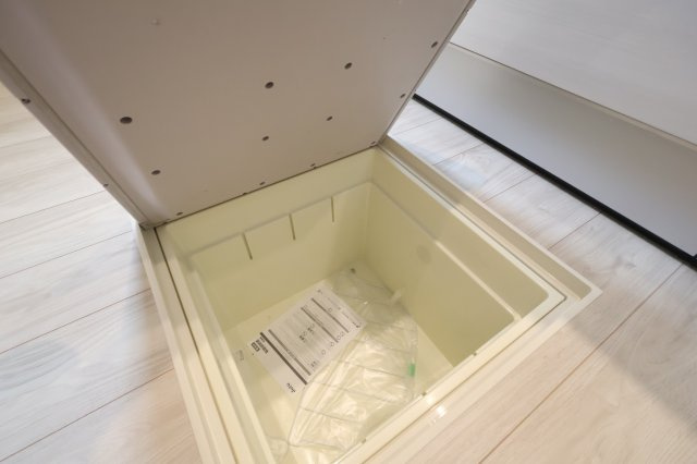 《仲介手数料無料》上尾市大字原市4230-5(全1戸)新築一戸建てZut PLUS+のキッチン|撮影日 2025年9月4日 14:10 曇り