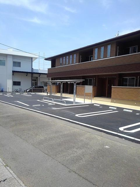 アパートメント高洲５３６　Ⅰの駐車場|駐車場