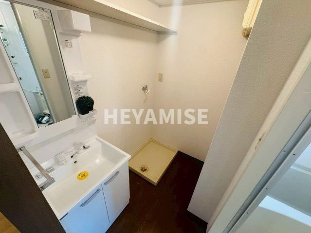 マルセイコート田中町の洗面所