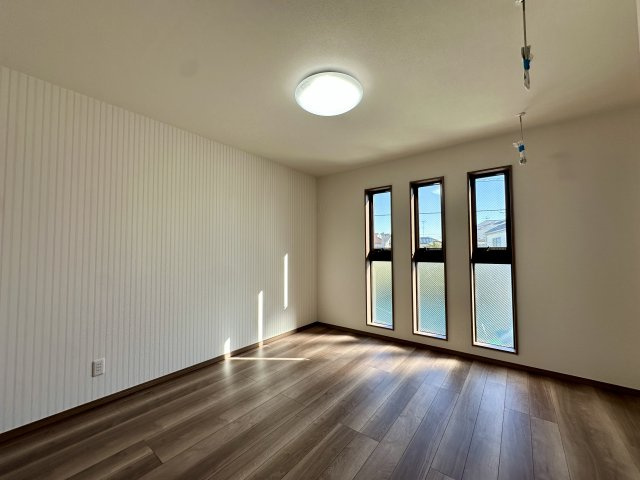 【寝室】