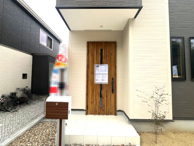 【玄関】 | 【20万円ｷｬｯｼｭﾊﾞｯｸ対象物件】ファーストタウン第5広陵町大野 全6棟 2号棟