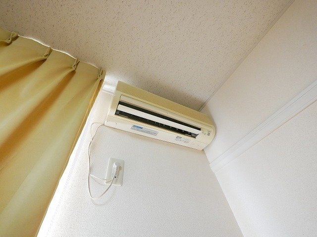 レオパレスグリシーナの設備|エアコン付き