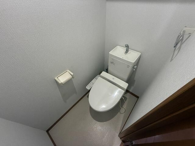 第七田嶋ビルのトイレ