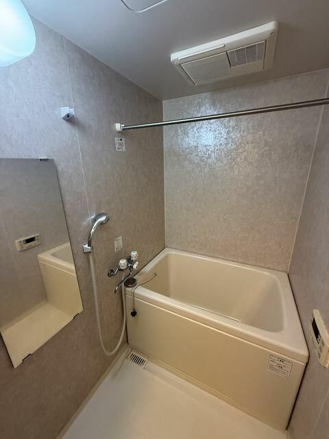 第七田嶋ビルの浴室