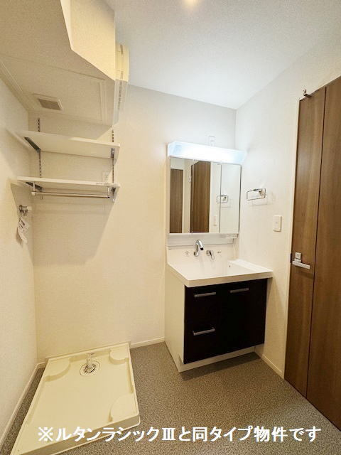 ソレイユの洗面所|※同仕様写真