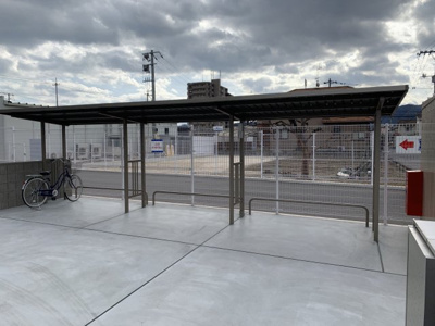 【その他共用部分】 | カーサグランデ | 屋根付き駐輪場