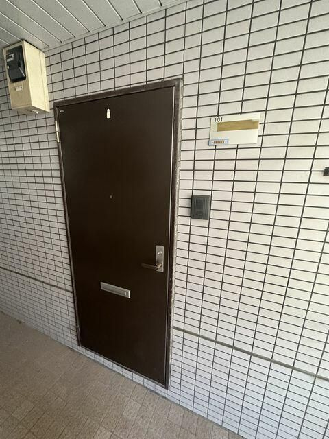 シャンクローネタウエモン