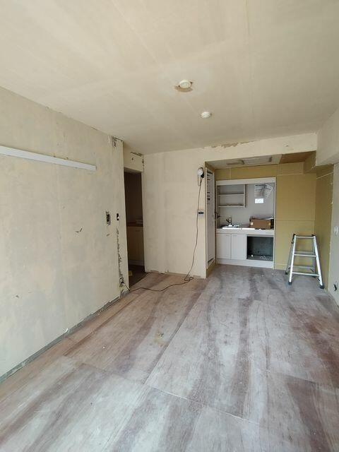 相良ビルの居間・リビング