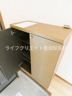 【玄関】 | エスペランサＢ