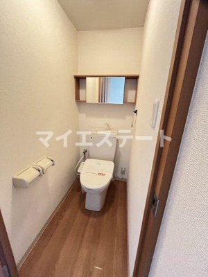 【トイレ】 | ロイヤルハイツ