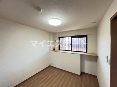 【洋室】 | ロイヤルハイツ