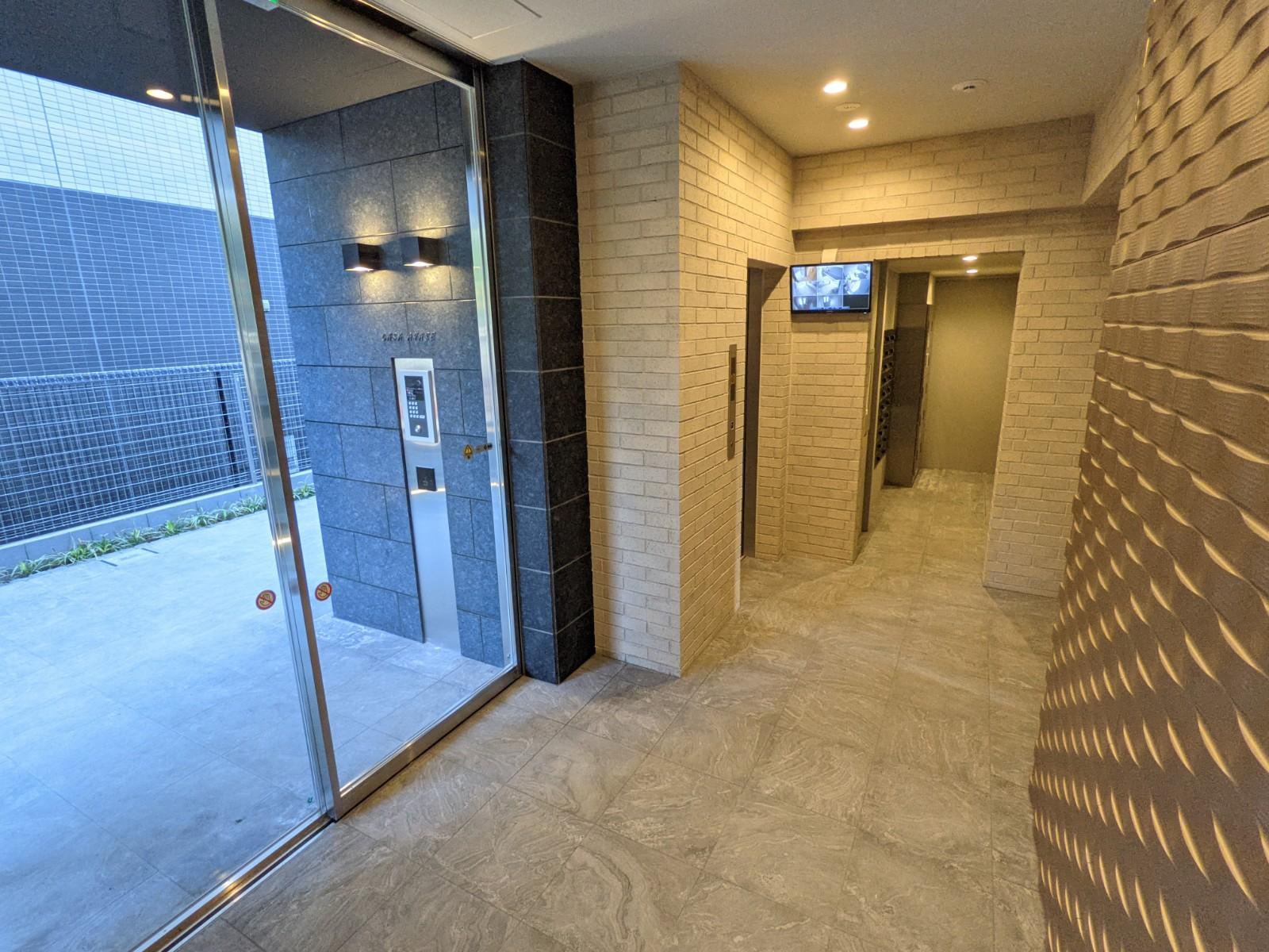 ＣＡＳＡ　ＡＹＡＳＥのエントランス