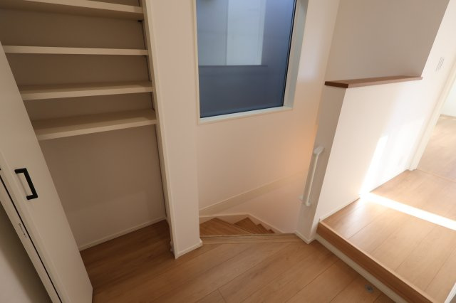 《仲介手数料無料》中央区上落合７丁目2-1新築一戸建てメルディアの内装|撮影日 2025年11月1日 15:00 晴れ