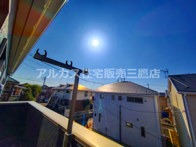 三鷹市大沢５丁目 京王線 西調布駅 新築戸建のバルコニー