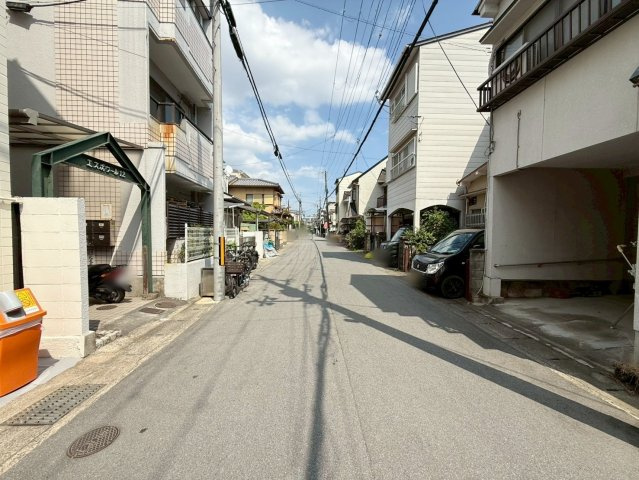 太秦堀ケ内町の前面道路含む現地写真