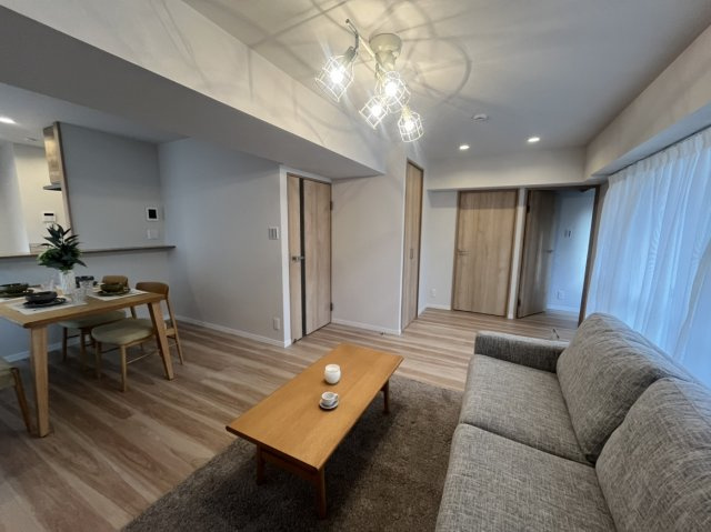 【居間・リビング】仙台中央マンション 