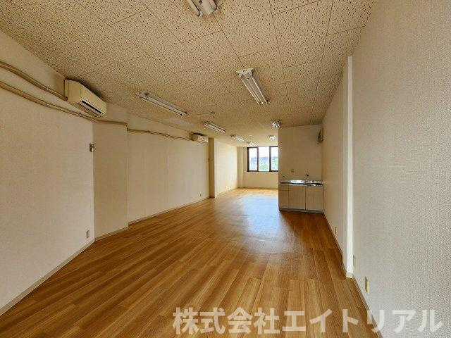 山口ビルの内装