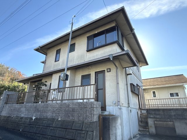 狩山邸戸建貸家の外観