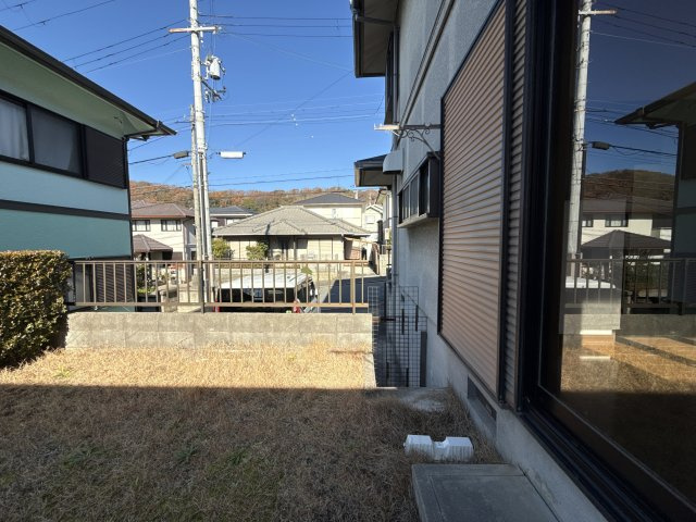 狩山邸戸建貸家のバルコニー