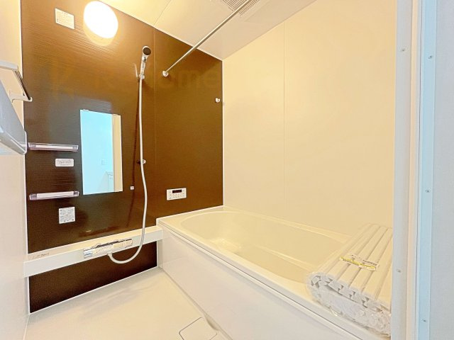 水戸市笠原町2期　新築戸建て　4号棟の浴室|足を伸ばしてもゆったりできるバスルーム♪機能性も取り入れて使い易さも保証します♪