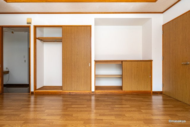 吉田1丁目戸建（1F事務所有）