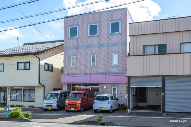 吉田1丁目戸建（1F事務所有）の外観