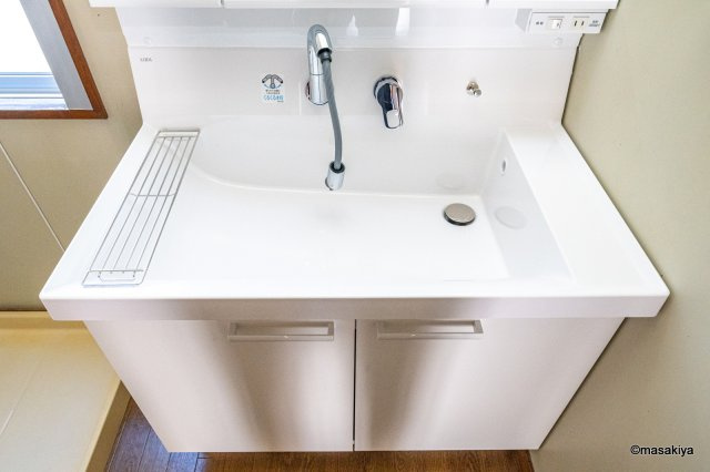 吉田1丁目戸建（1F事務所有）