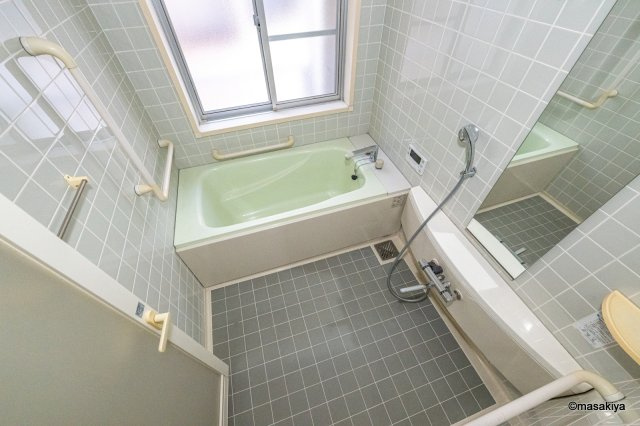 吉田1丁目戸建（1F事務所有）