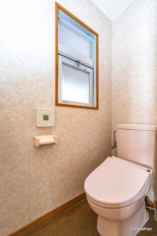 吉田1丁目戸建（1F事務所有）