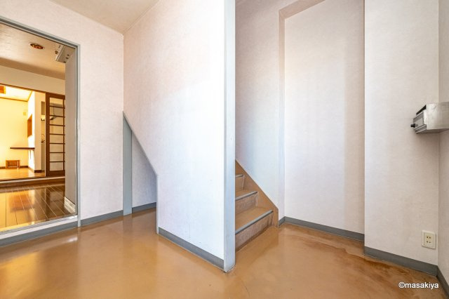 吉田1丁目戸建（1F事務所有）