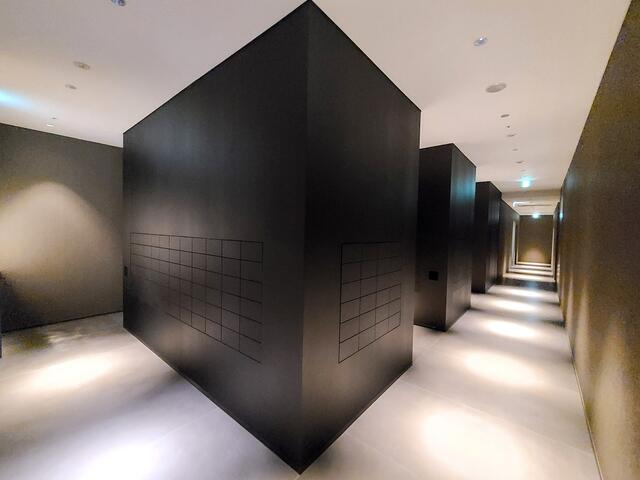 パークコート赤坂檜町ザタワーのロビー|集合ポストルーム