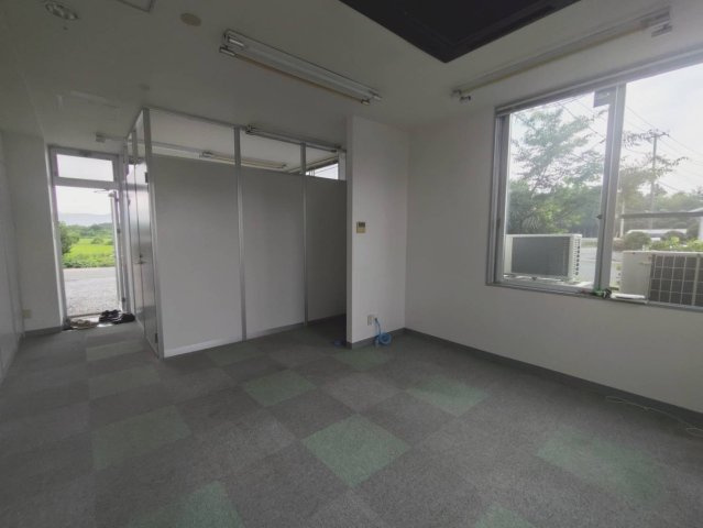 プラネットの内装