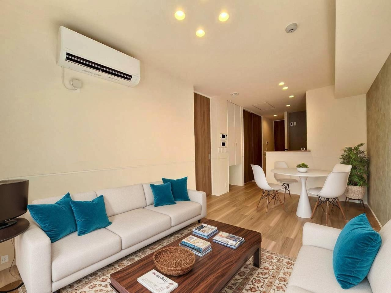 プレミアメゾンの居間・リビング|★リビングダイニング★※モデルルームの為、家具は付きません※