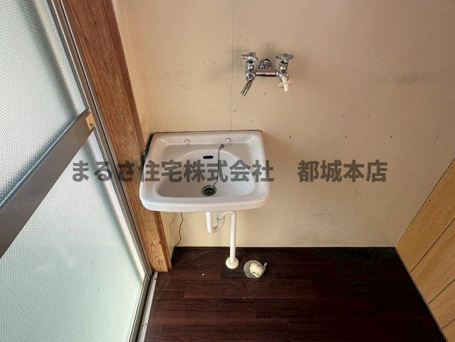 長峯貸家の独立洗面台