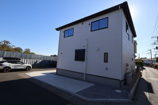 《仲介手数料無料》岩槻区大字掛186-13(全1戸)新築一戸建てケイアイテラスの外観|撮影日 2025年11月22日 13:00 晴れ