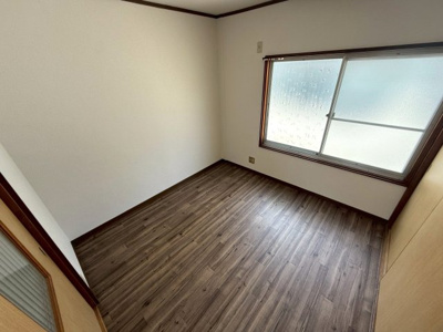 【洋室】 | 本郷4丁目戸建