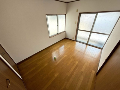【洋室】 | 本郷4丁目戸建