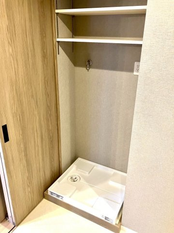 ロイヤルガーデンプラザ宇多津駅前壱番館のランドリースペース