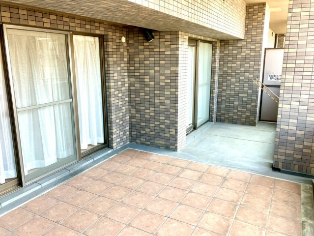 ロイヤルガーデンプラザ宇多津駅前壱番館のバルコニー