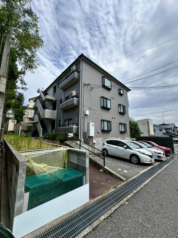 カームヒルズの外観