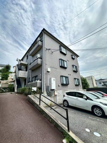 カームヒルズの外観