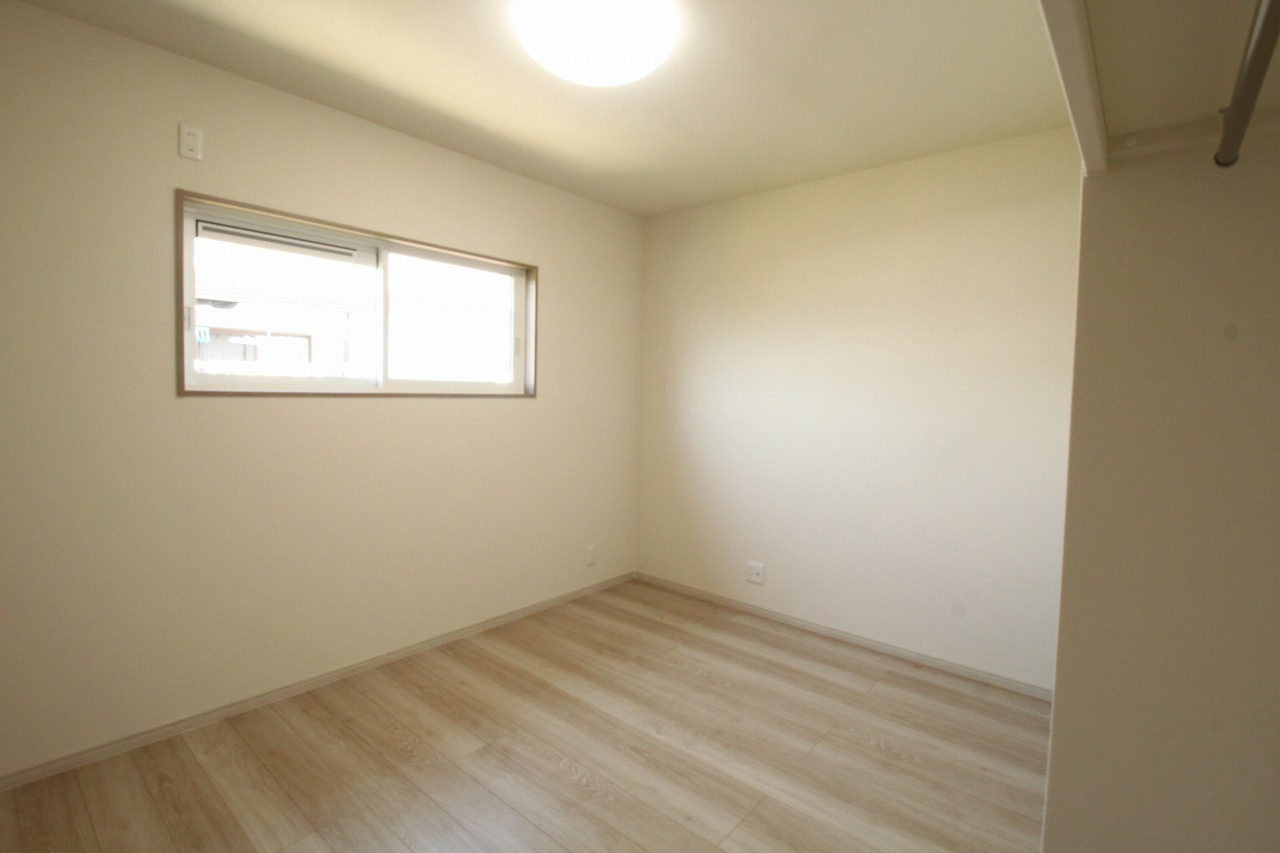 香南市野市町西野　新築戸建　西棟（全2区画）の洋室|2Ｆ　北の部屋　6.0帖