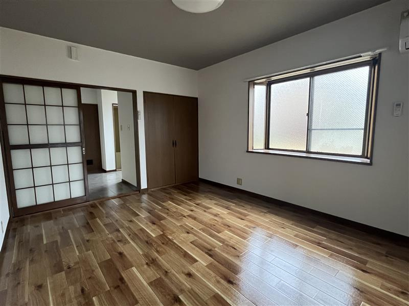 コーポパインの居間・リビング